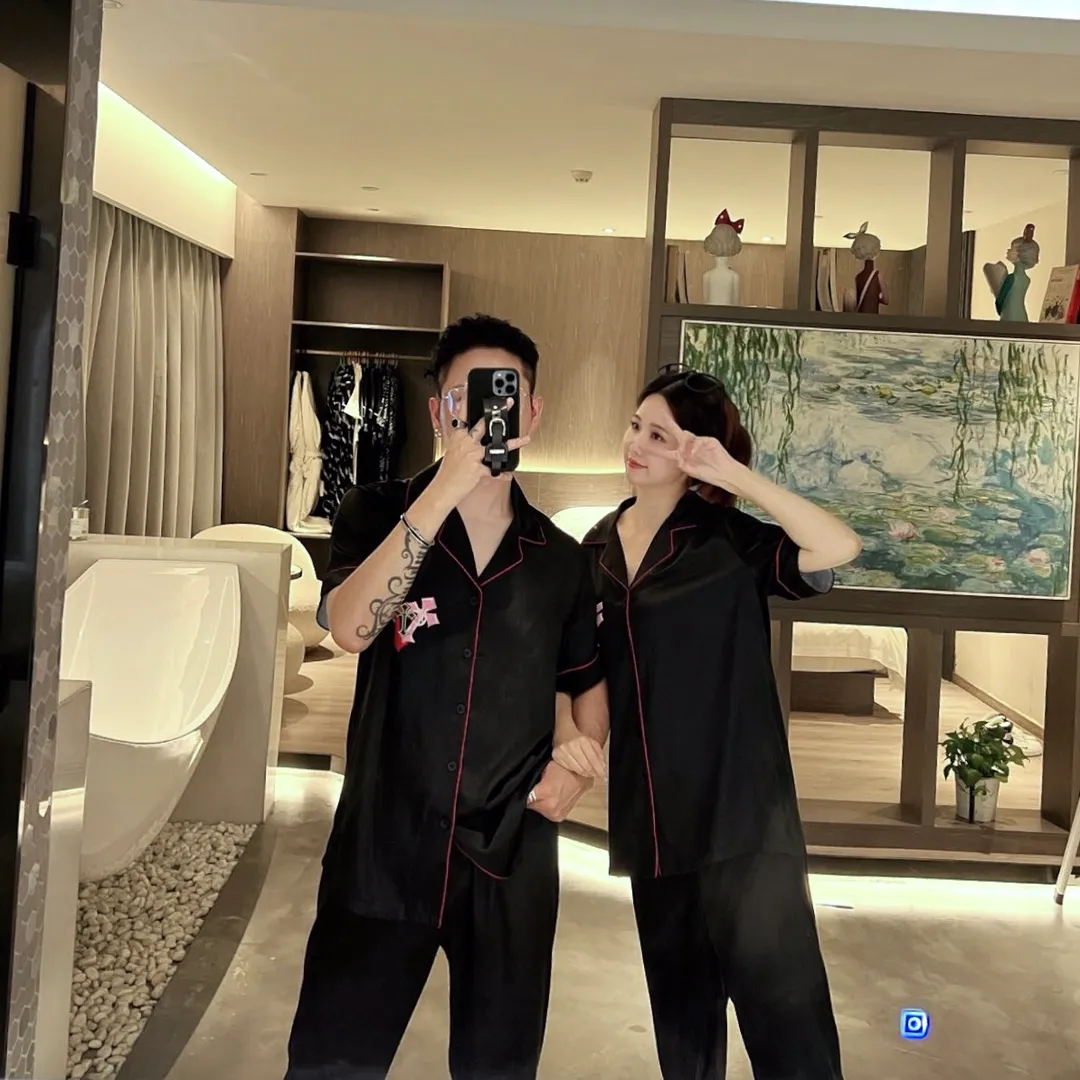 🅿️360 2024 CHROME HEARTS home wear, high-definition Korean silk fabric, skin-friendly, soft and comfortable, couple model M～XXXL
